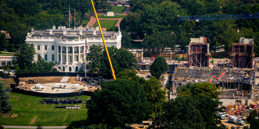 Supreme Court temporarily allows Trump ballroom construction to continue