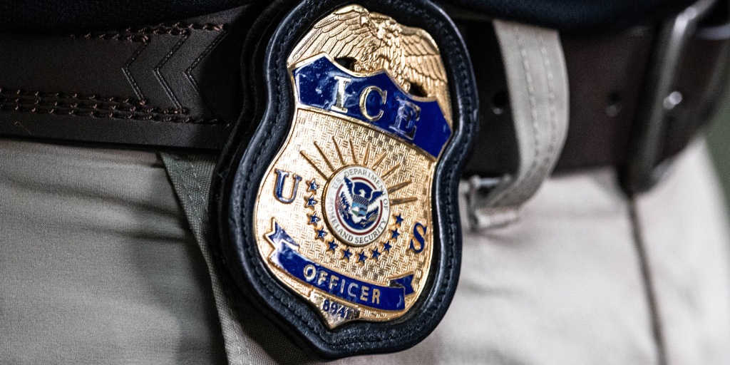 The policy, adopted suddenly last month to expedite deportations, interferes with immigration lawyers’ rights by making it difficult, and sometimes impossible, to locate their clients, according to the lawsuit.