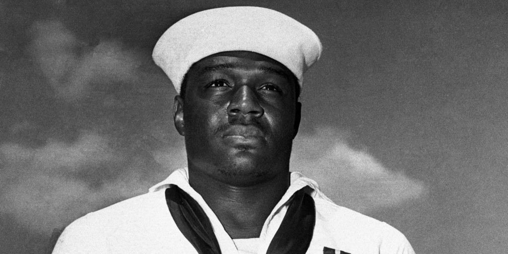 Navy discusses renaming aircraft carrier after Trump instead of heroic Black sailor