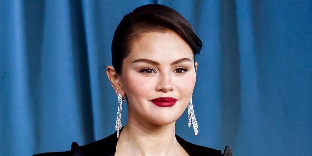 Selena Gomez asks a judge to dismiss a federal lawsuit alleging she defrauded investors in Wondermind, the mental health startup she co-founded with her mother.
