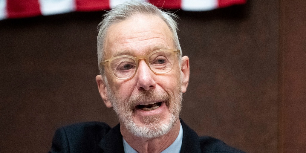 BREAKING: Democratic Rep. Stephen Lynch has defeated a younger, more progressive primary challenger, NBC news projects, in the highest-profile test remaining fo