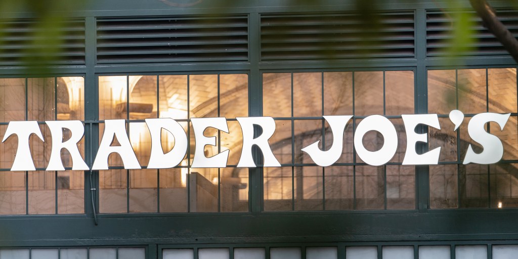 A federal judge has ruled that J.M. Smucker can proceed with a lawsuit against Trader Joe’s over frozen sandwiches that Smucker claims are too similar to its Un