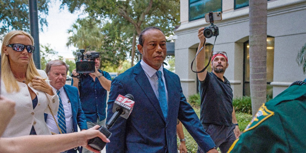 NEW: Tiger Woods reaches a plea deal with prosecutors in connection with DUI charges against him following a crash near his Florida home earlier this year.