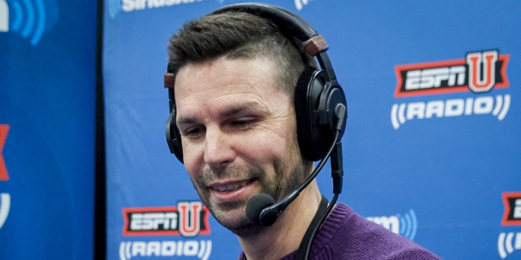 ESPN college basketball analyst Chris Spatola died suddenly at 47, network officials say, triggering a flood of tributes for the former West Point guard and Army combat veteran.