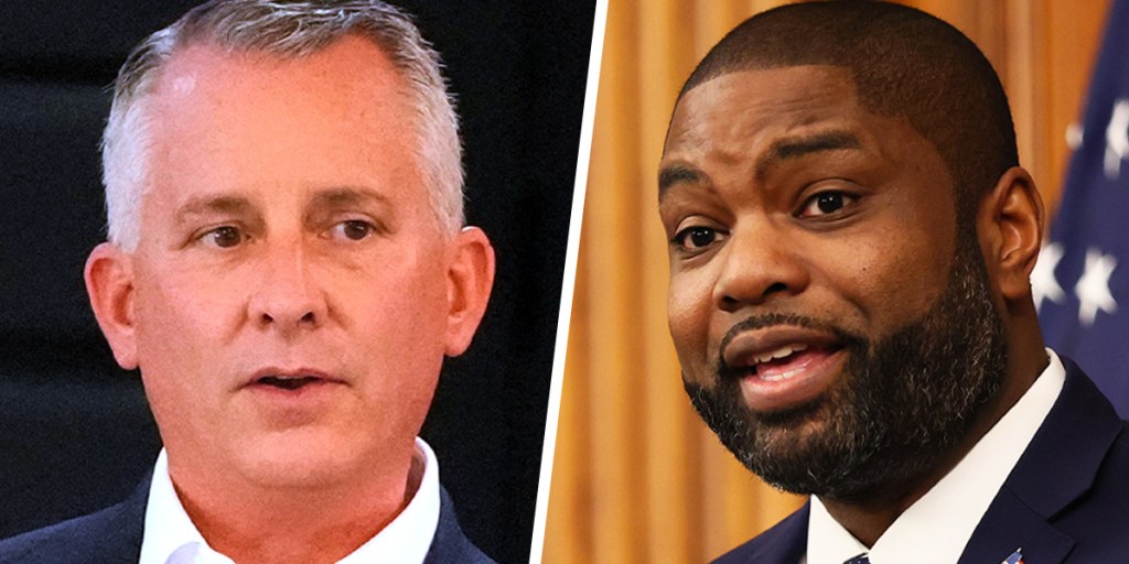 Heading into the 2026 midterms, Republicans’ national challenges due to Trump’s low approval ratings have not skipped the Sunshine State, and Democrats see a chance to win a statewide race for just the second time in nearly 15 years.