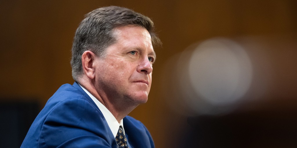President Trump announces the formation of an artificial intelligence task force, naming National Intelligence Director Jay Clayton to lead it.