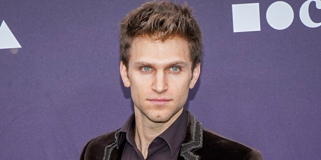 “Pretty Little Liars” actor Keegan Allen was mugged in the parking lot of a West Hollywood grocery store by two masked men who beat him up and stole his watch, the Los Angeles County Sheriff’s Department says.