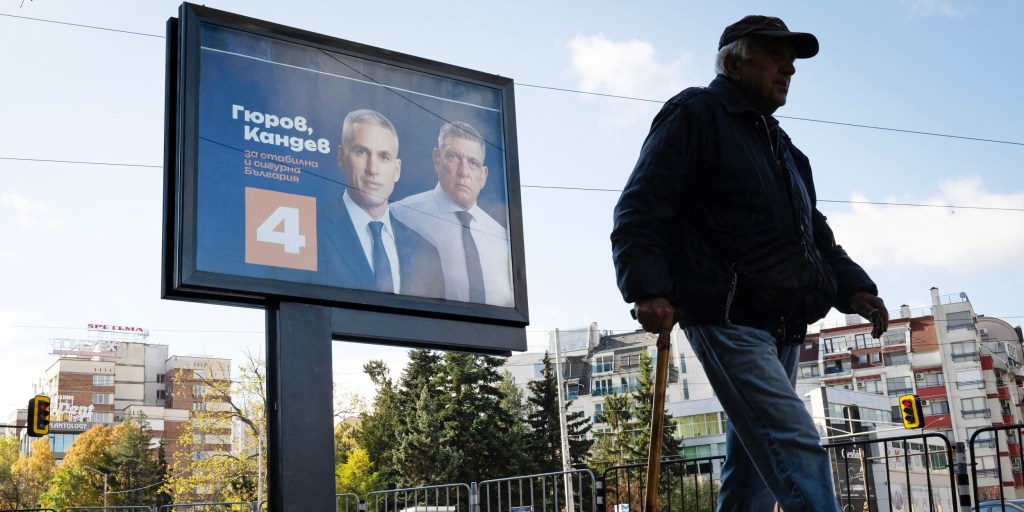 Bulgaria holds a presidential election dominated by economic hardship and the Ukraine war