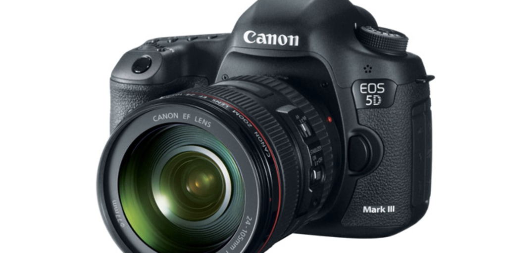 Photographers, prepare your wallets: Canon unveils 5D Mark III