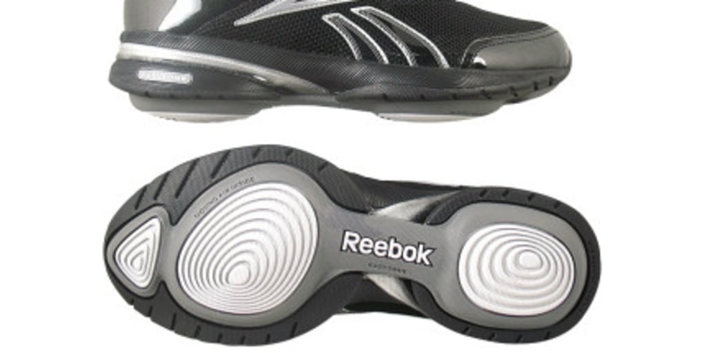 especificación reptiles Anual Reebok settles deceptive toning shoe ad charges for $25 million