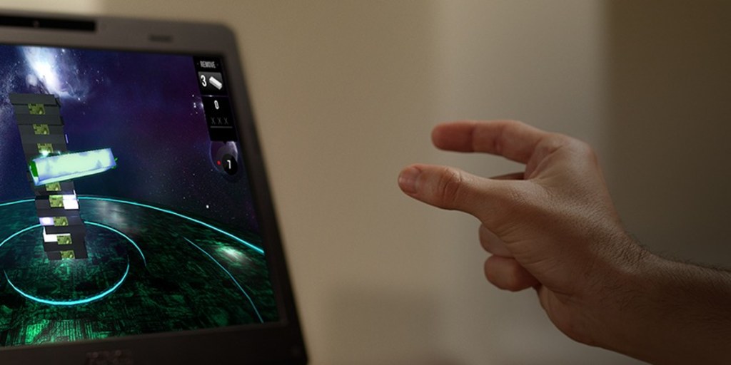 Leap Motion's 'Minority Report'-esque controller ships to first buyers Leap Motion's 'Minority Report'-esque controller ships to first buyers