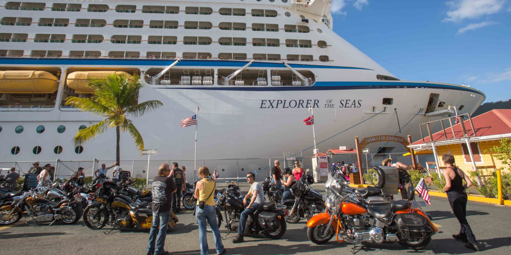 Sticky Icky Virus How To Clean A 1 000 Foot Cruise Ship
