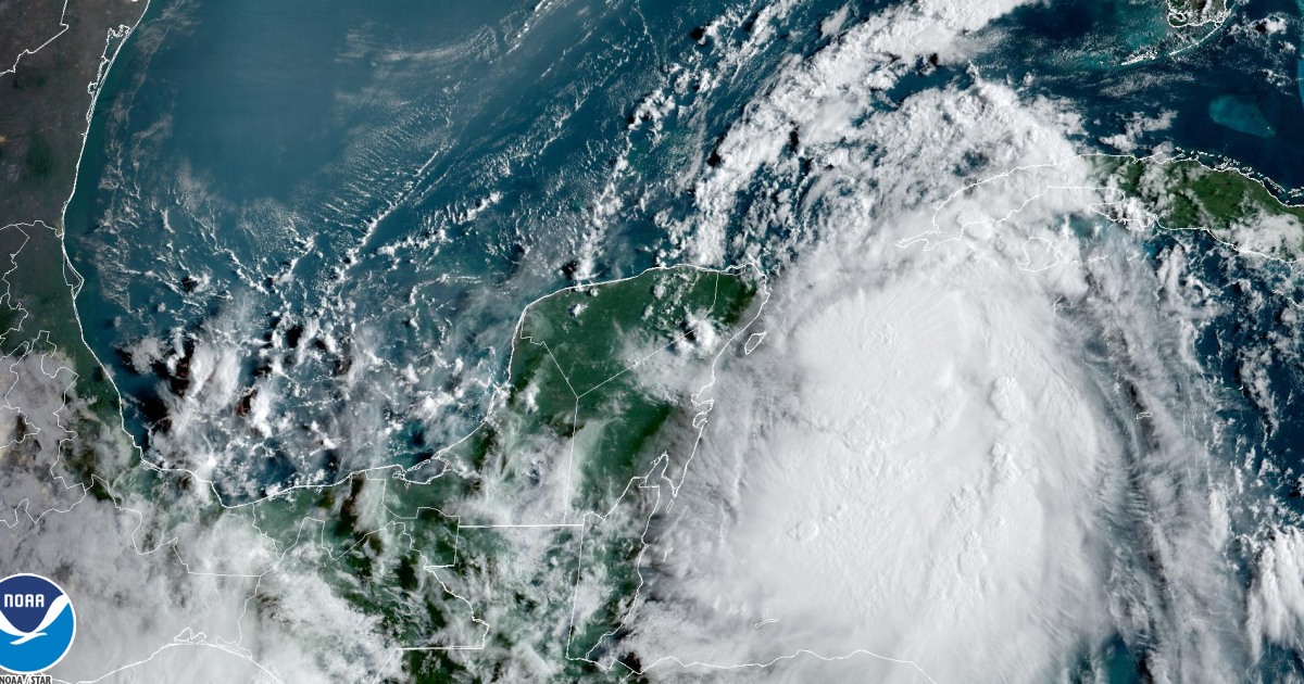 Tropical+Storm+Beryl+will+intensify+into+a+hurricane+near+the+Windward+Islands