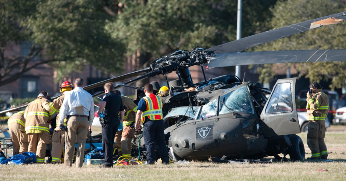 Army helicopter crashes on Texas A&M campus