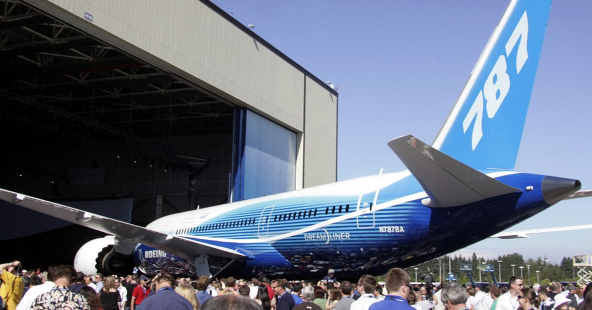 Boeing: First flight for Dreamliner by year-end