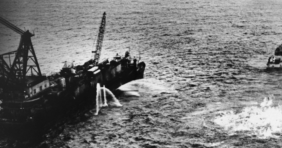 witnessvalley フレアパンツ oil spill witnessvalley フレアパンツ oil spill witnessvalley フレアパンツ