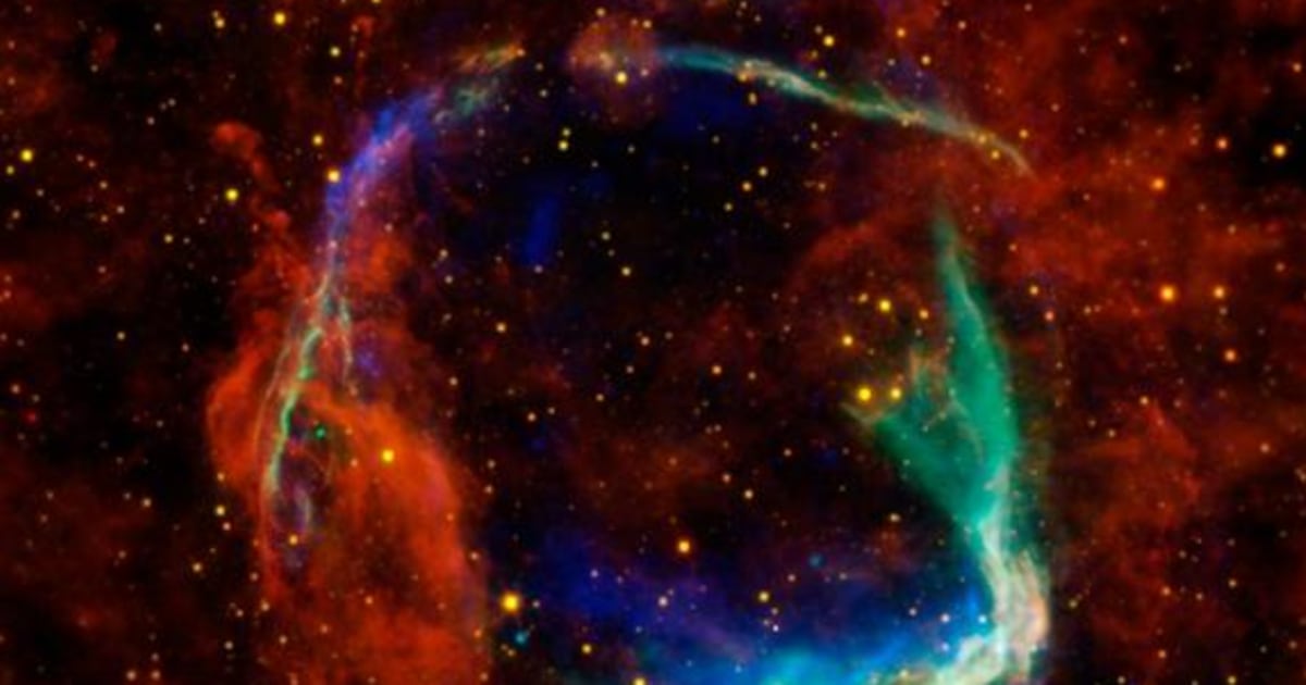 101124-SUpernova-hmed-1020am.jpg