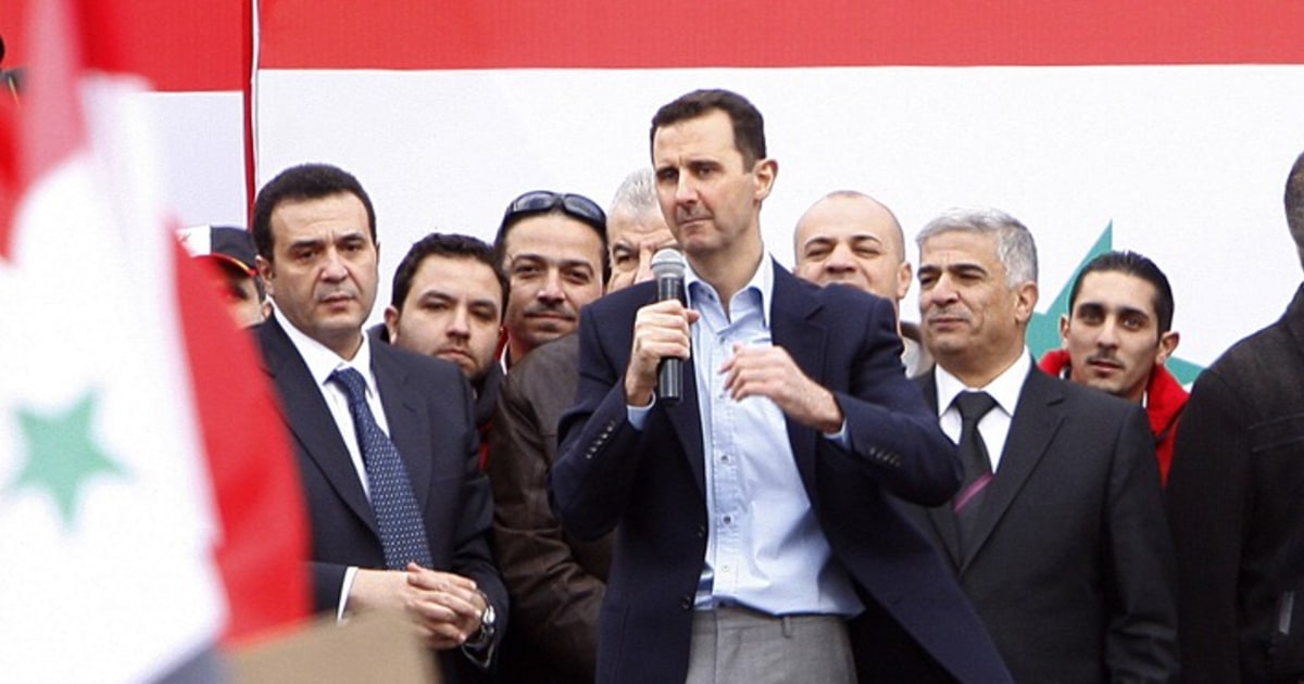 Syria's Bashar Assad makes rare appearance at rally