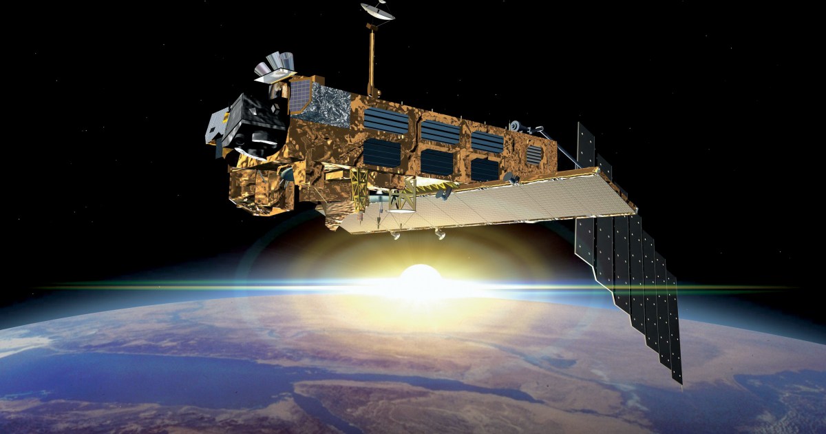 Dead satellite may pose threat to spacecraft for 150 years