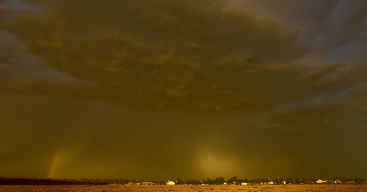 Arizona fights highway dust storms with haiku