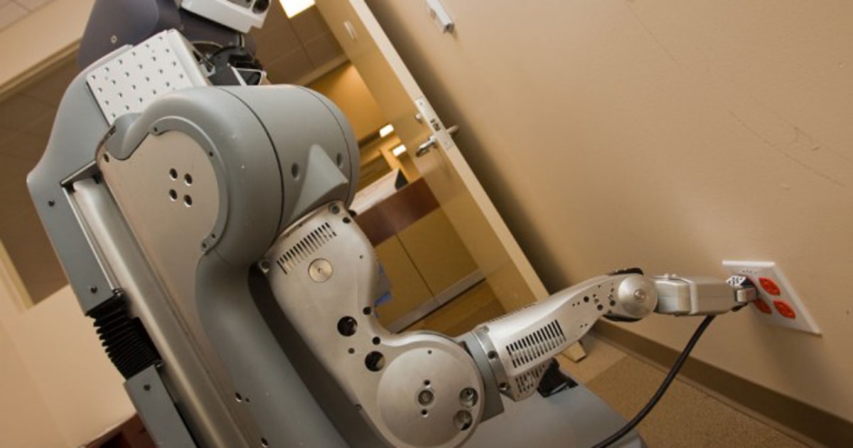 Scientists fear machines will outsmart us