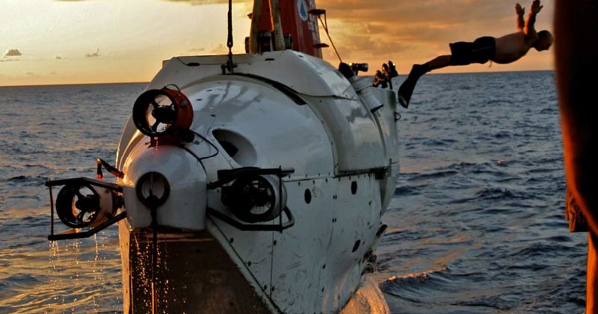 Deep-sea vehicle Alvin gets splashy makeover