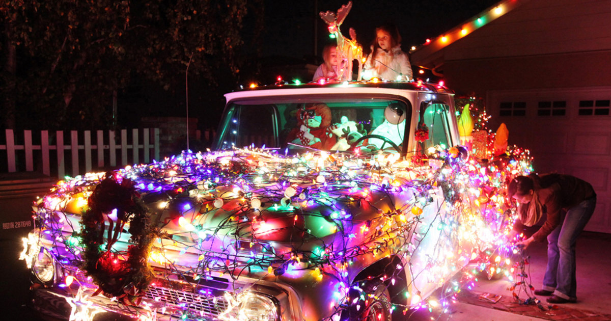 Holiday season lights up