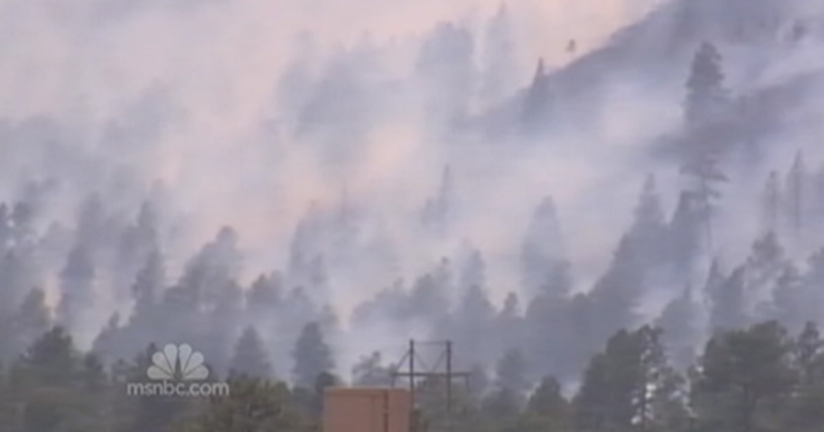 Planes monitoring air over Los Alamos fire