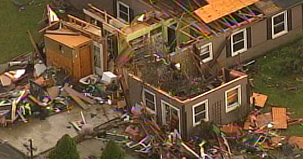 Tornado tears through Michigan town