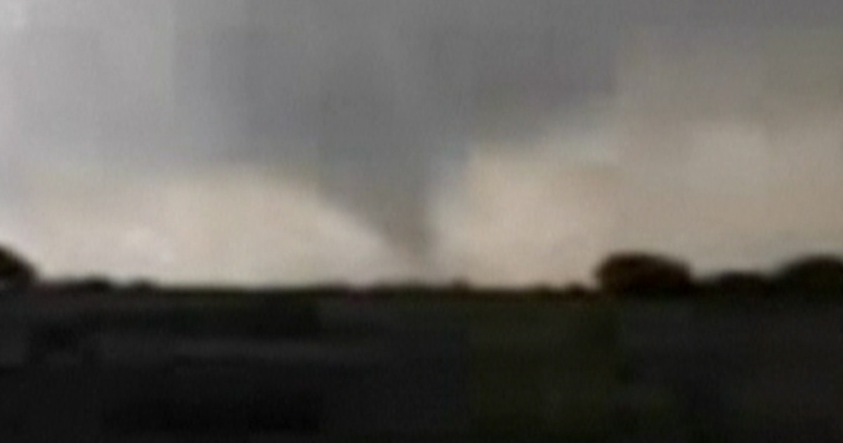 Texas tornadoes leave trail of destruction