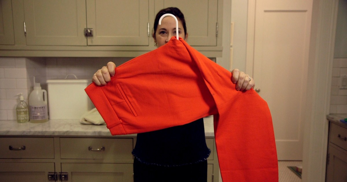 How to hang pants on a hanger so they don’t crease