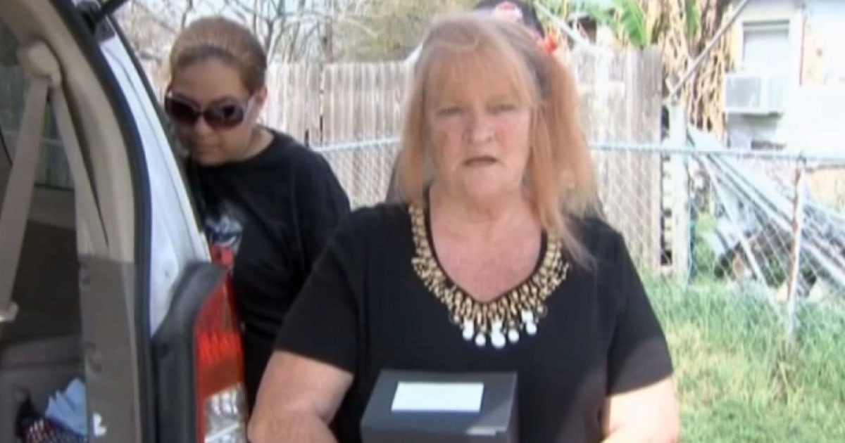 'Whites Only' Cemetery Turns Away Widow
