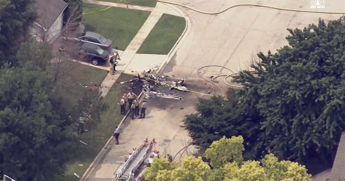 Small Plane Crashes into Illinois Home