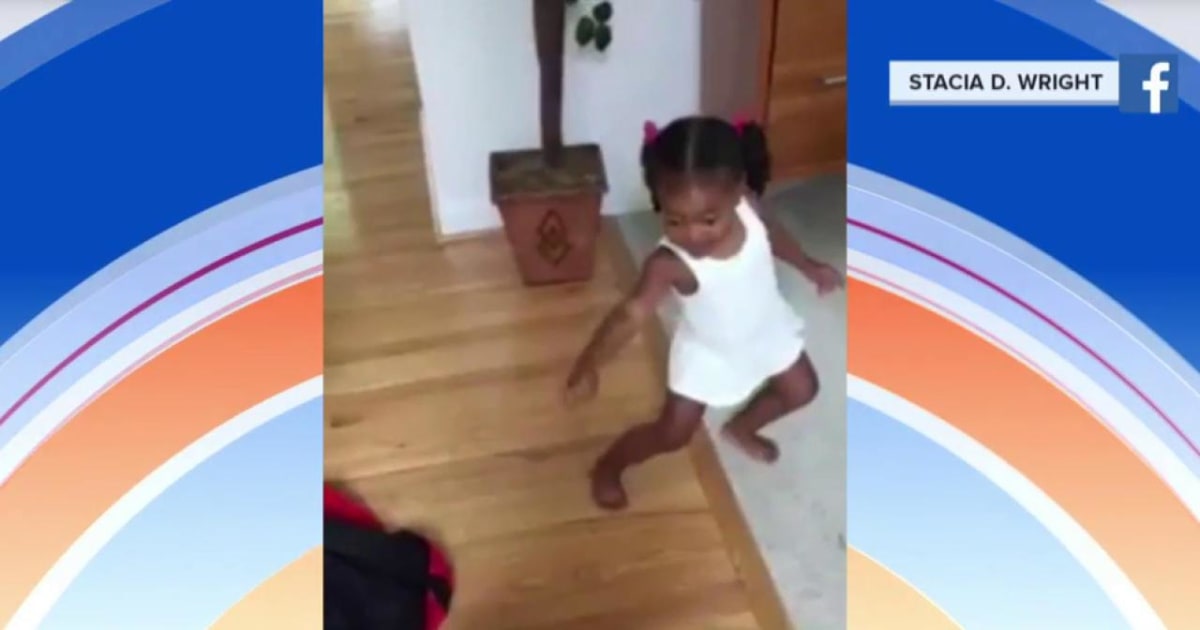 this little girl dance to her mom’s adorable potty-training song