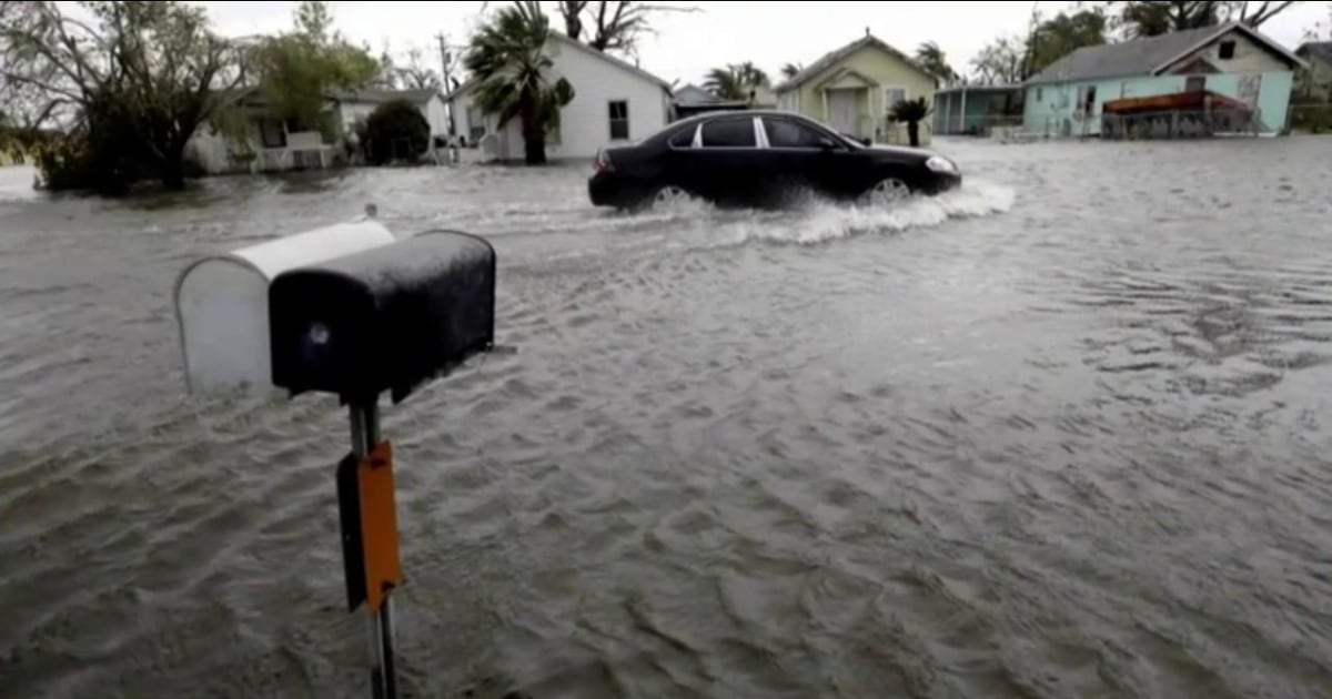 Hurricane Harvey's Path: Flooding, Power Outages, High Winds