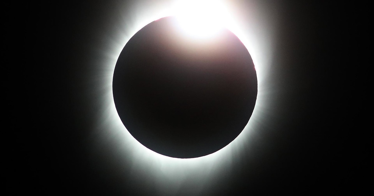 Solar Eclipse Totality Captured on Video