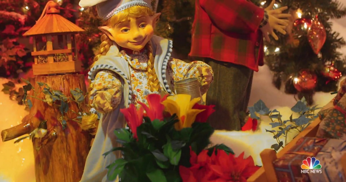 Santa’s workshop comes to life in Brooklyn, New York