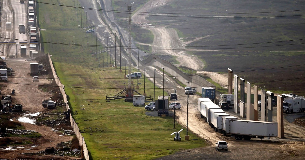 President Donald Trump visits California to inspect Mexico border wall ...