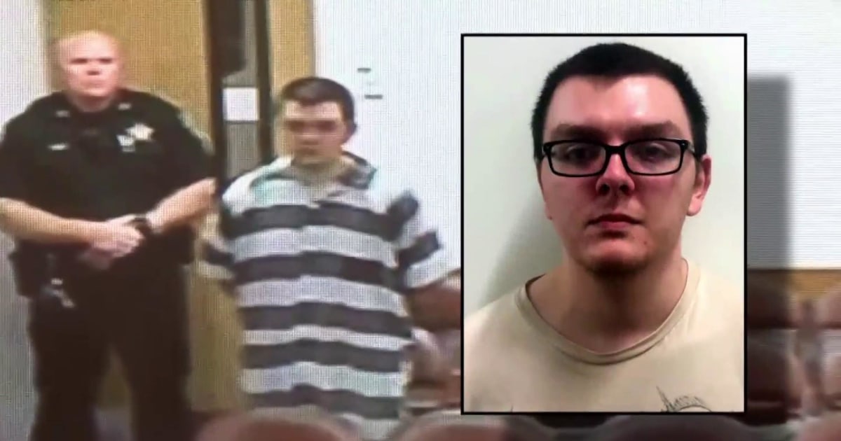 Suspected gunman appears in court after Florida bank shooting