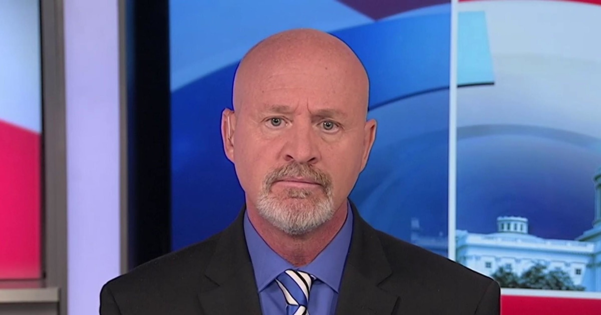 Kirschner 'Mueller was virtually announcing Congress, do your job'