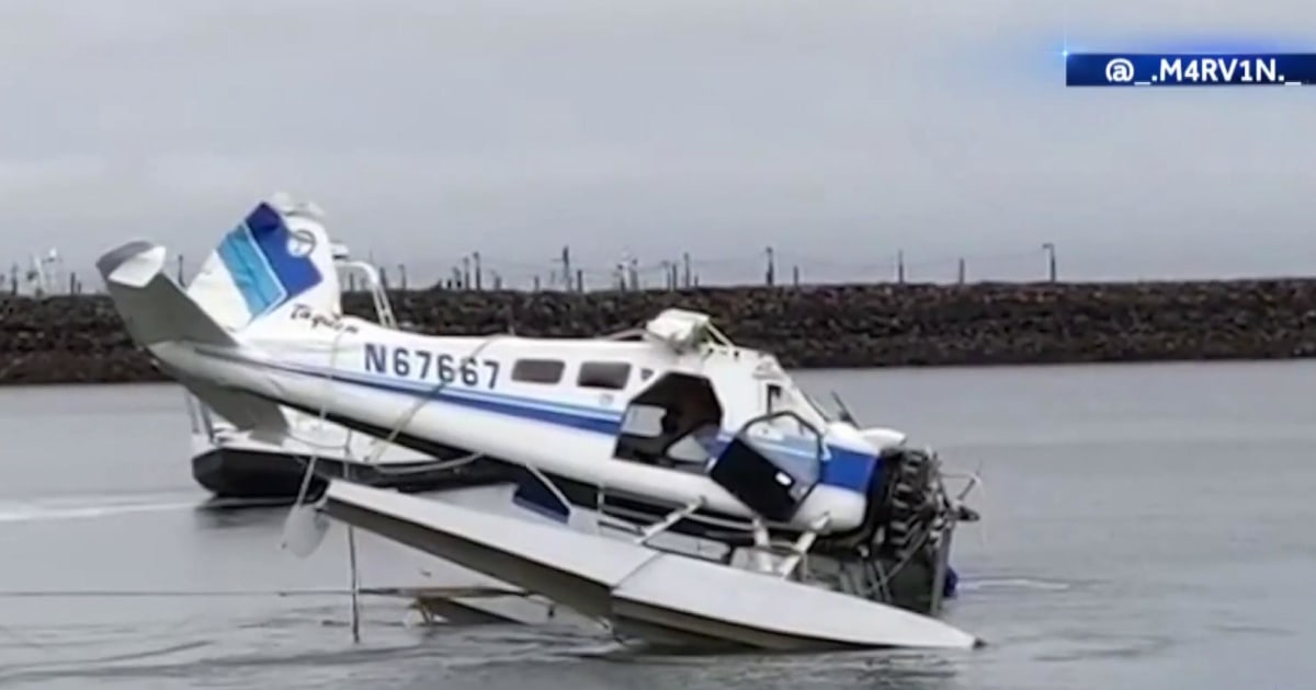 Two dead after float plane crashes in Alaska
