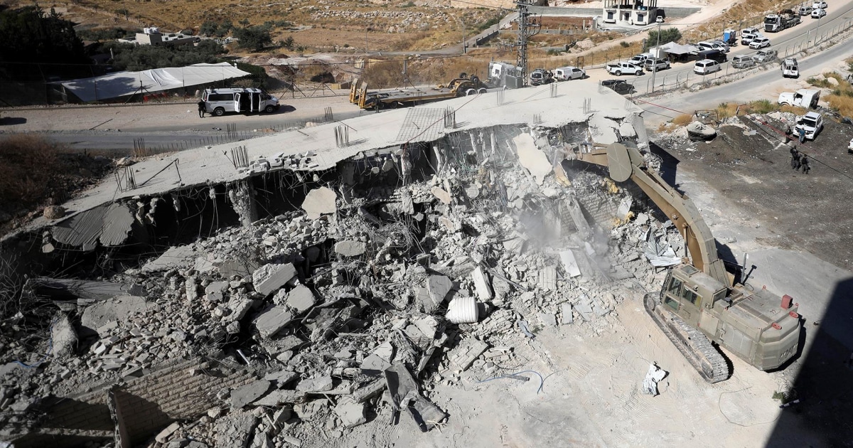 Israeli bulldozers demolish Palestinian village in West Bank