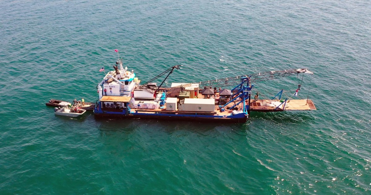 Army divers go deep In Puget Sound to target lost fishing nets
