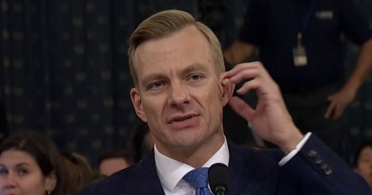 Holmes imitates Sondland on Trump phone call, explains how he overheard ...