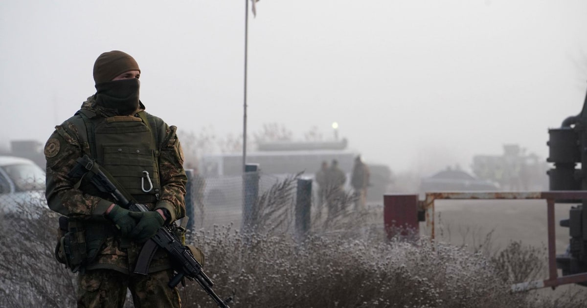 Ukrainian government exchanges prisoners with pro-Russian rebels