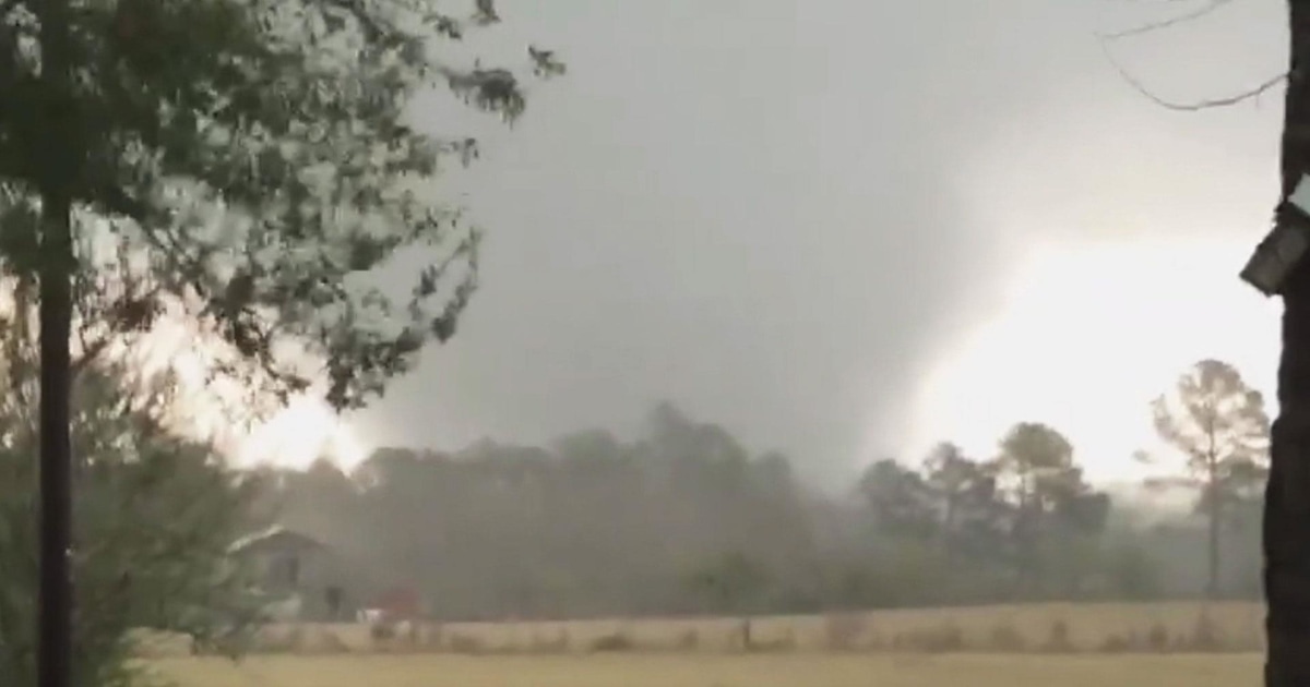 Massive Louisiana tornado captured by witness