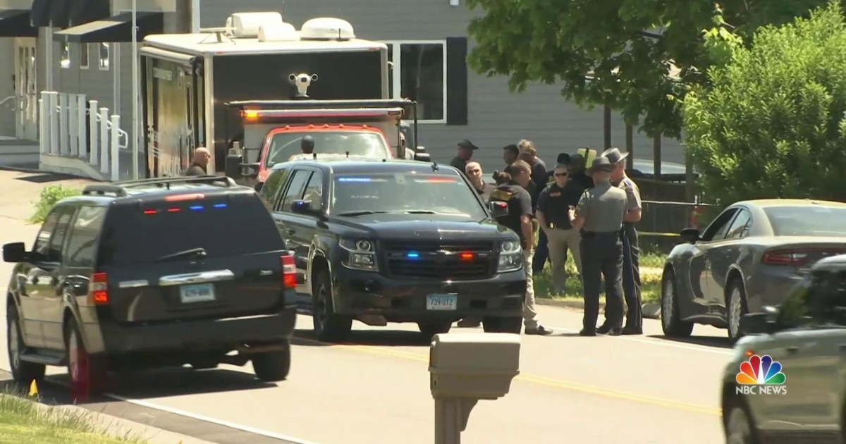 Manhunt underway across three states for murder suspect