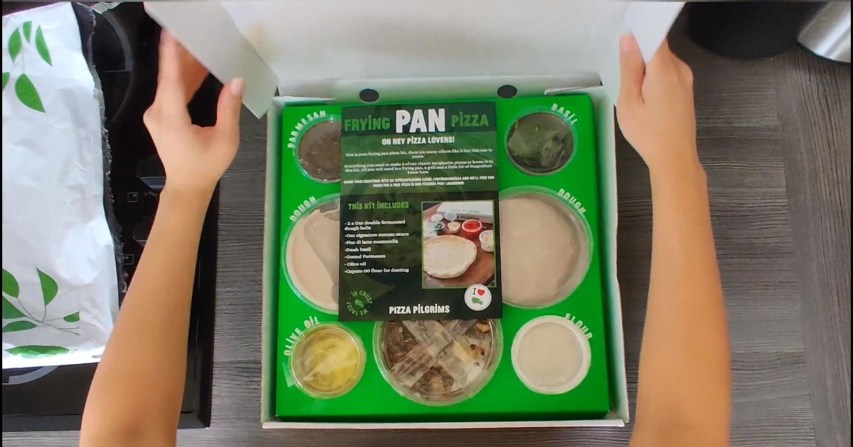 Pizza in the post delivers DIY Neapolitan pizza kits