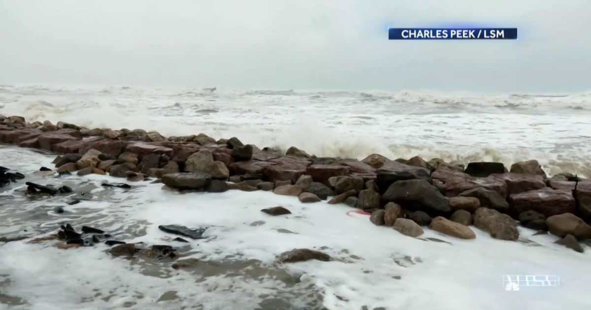 Tropical Storm Beta takes aim at Gulf Coast