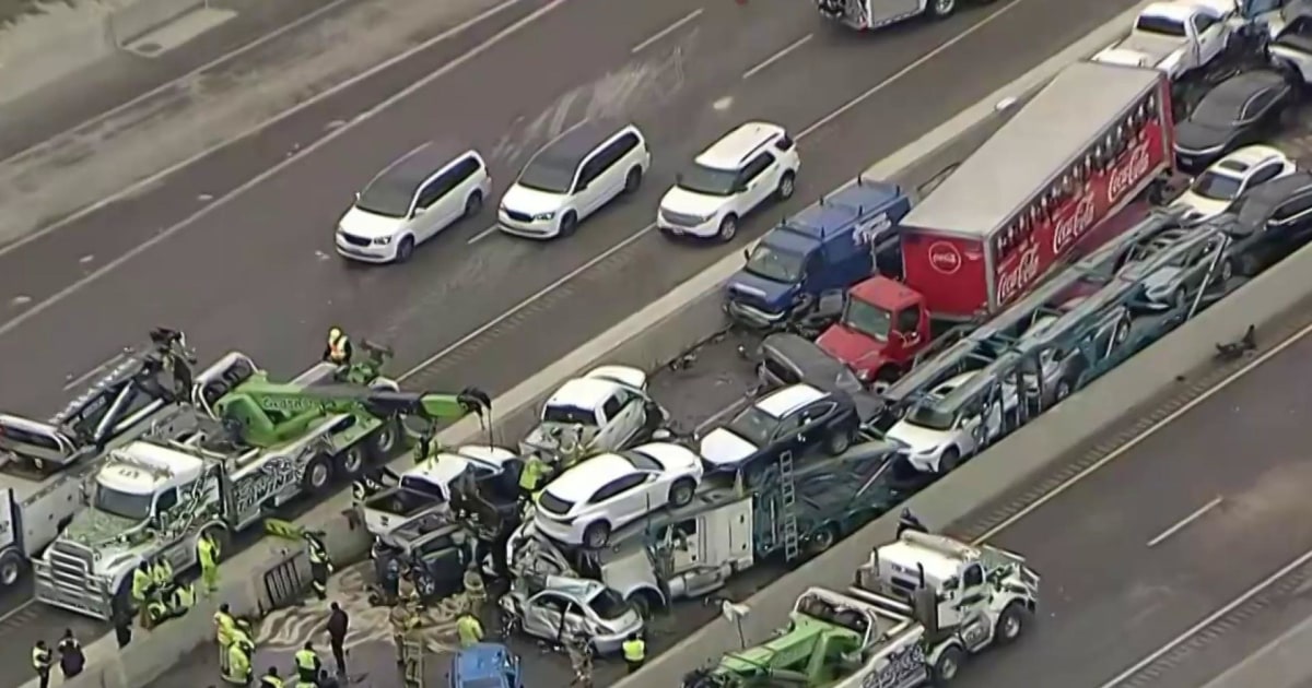 Massive pile-up of more than 100 cars leaves at least 6 dead